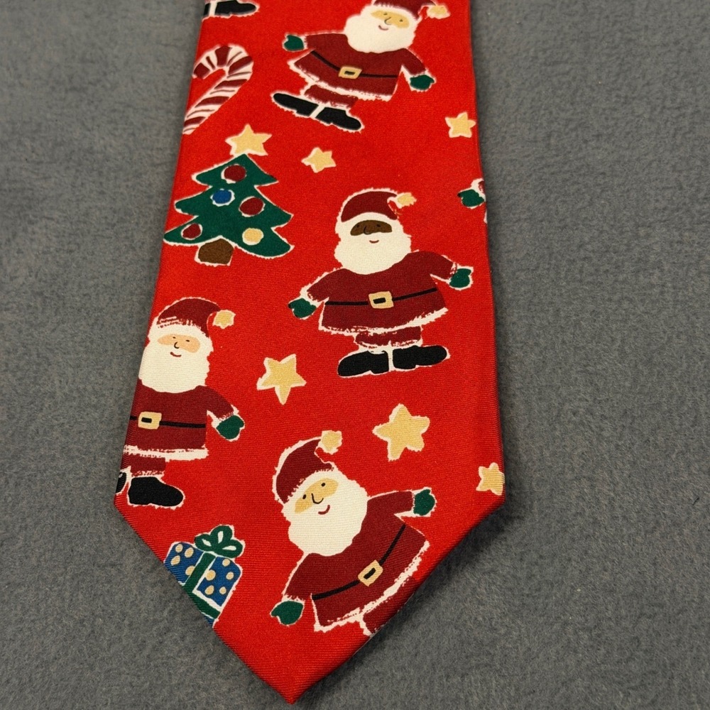 Save the Children Jolly Santas Christmas Tie Red Holiday Sonia Age 11 Silk tie